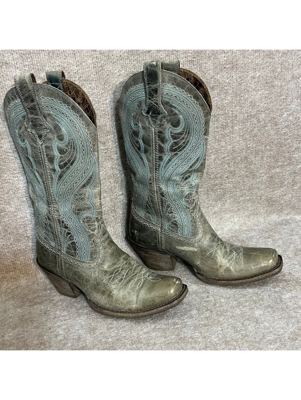 Ariat Women's Western Cowboy Boots Distressed Gray Leather Size 7B
